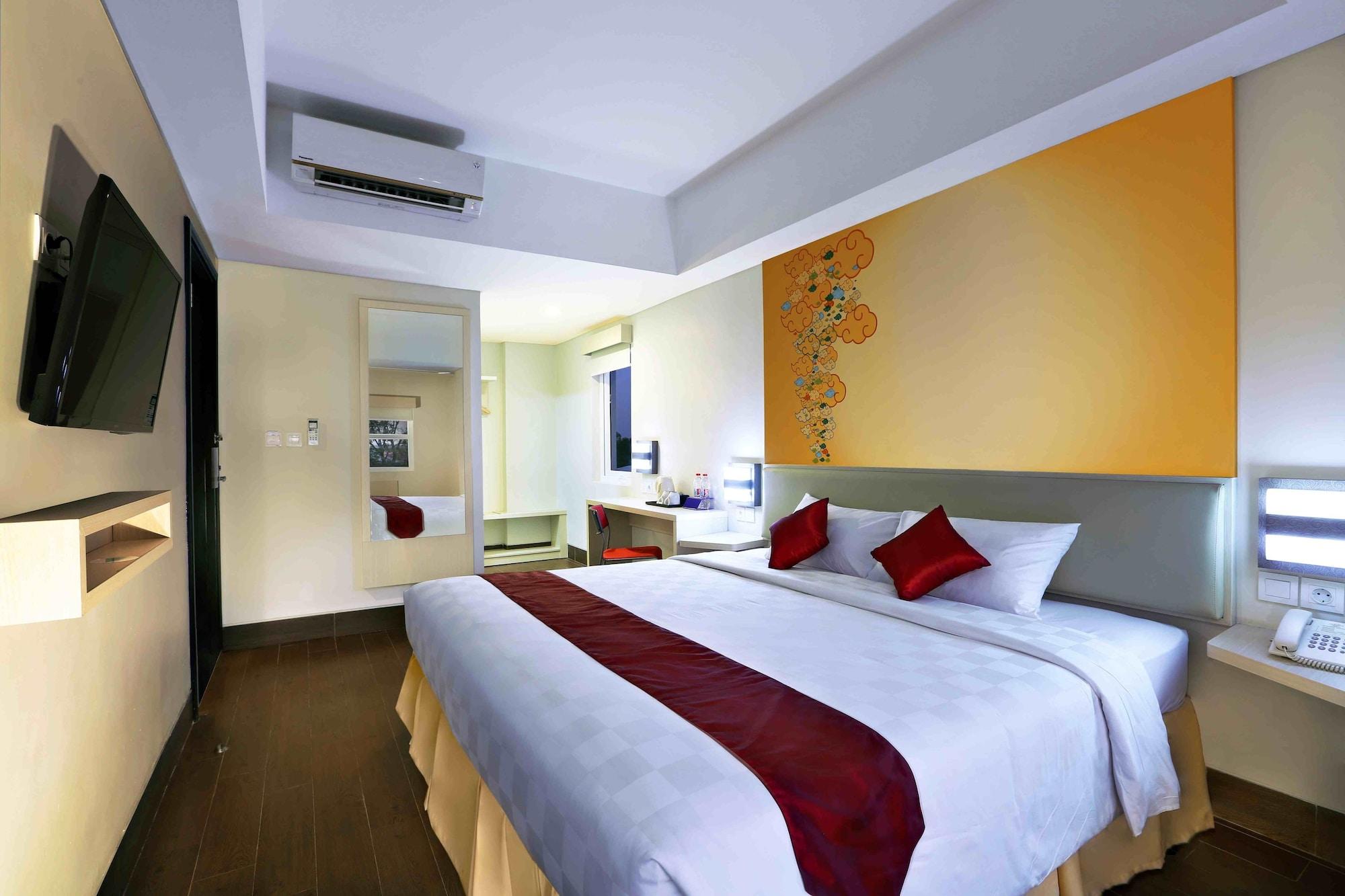 Cordela Hotel Чиребон Екстер'єр фото