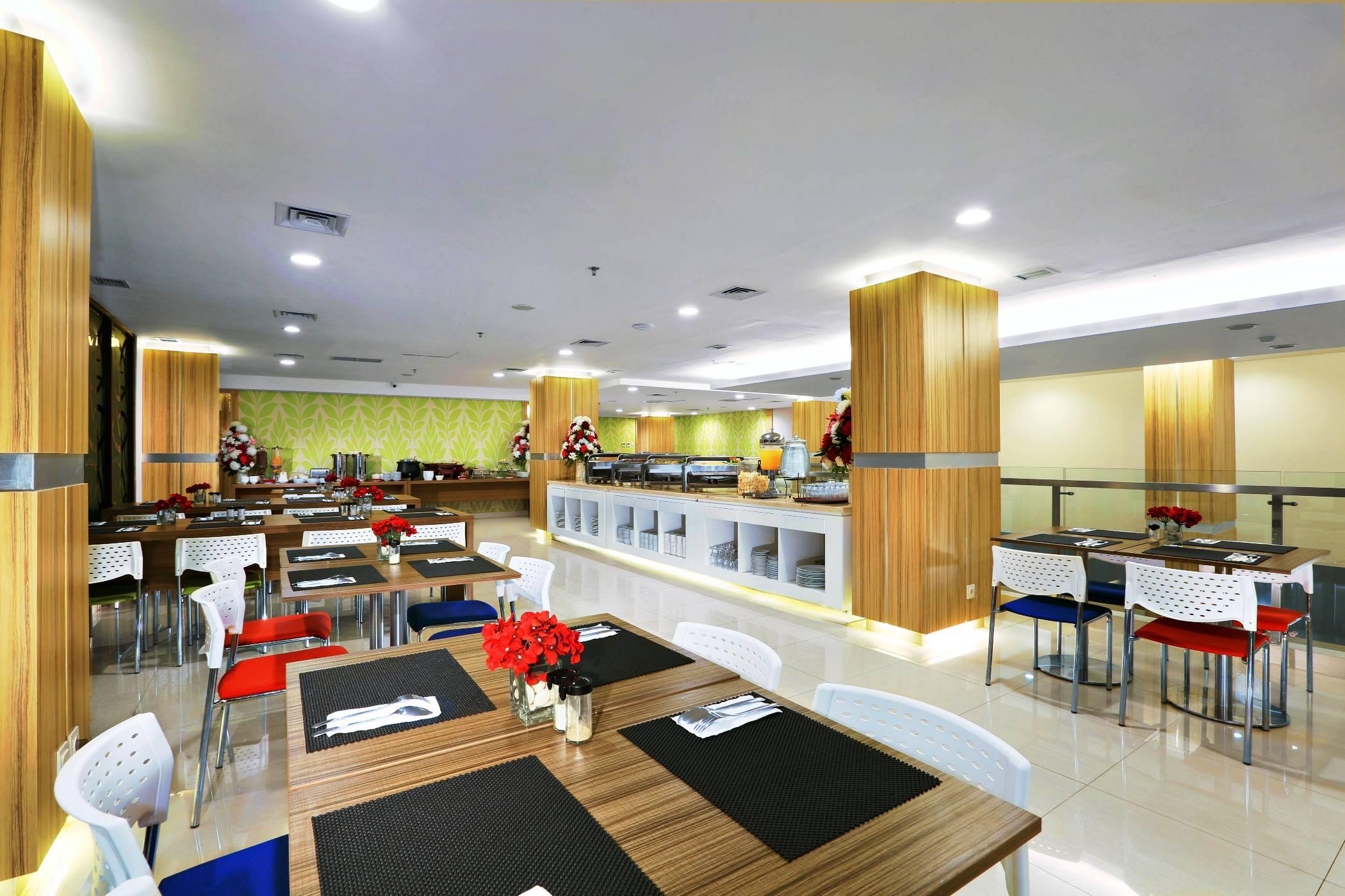 Cordela Hotel Чиребон Екстер'єр фото